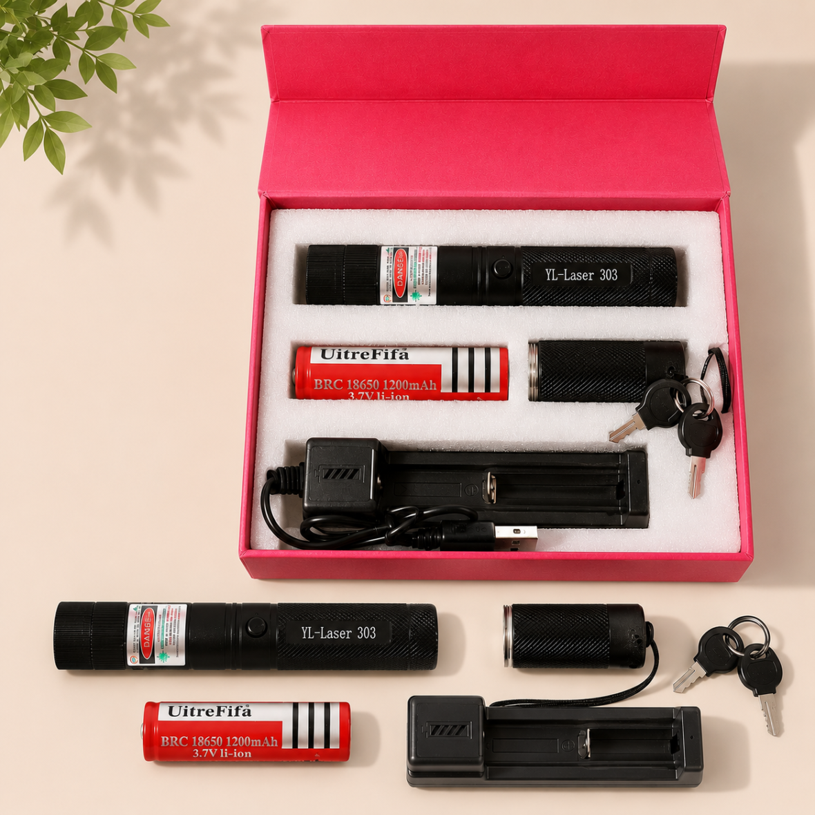 YL-303 Rechargeable Green Laser Pointer with Star Pattern Caps & Safety Lock